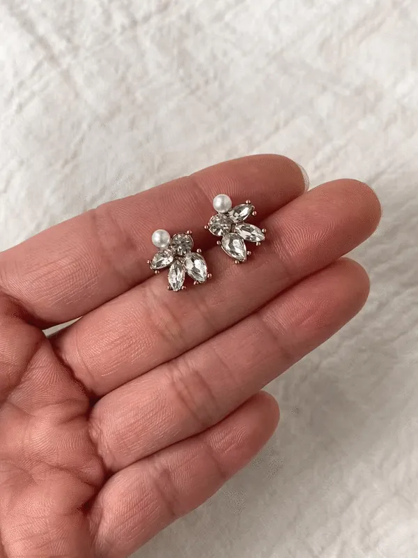 Ariel Studs