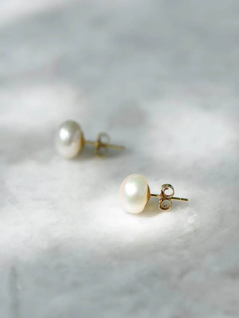 Button Pearl Studs | 9k Gold
