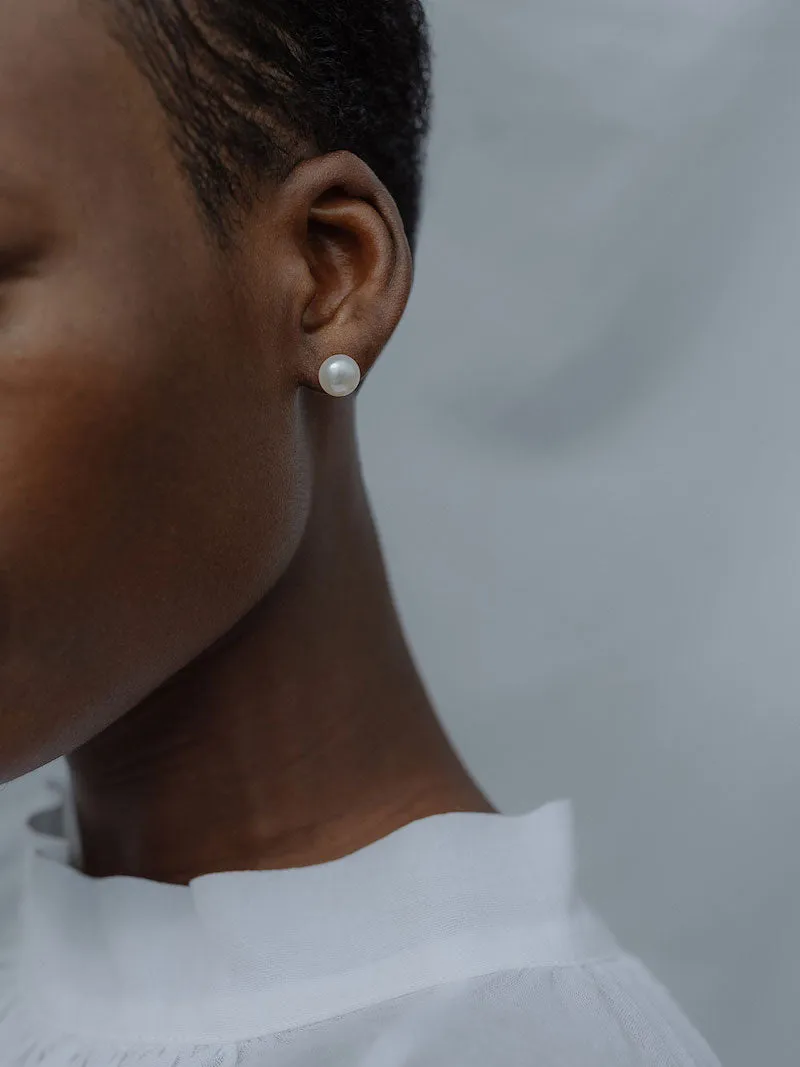 Button Pearl Studs | 9k Gold