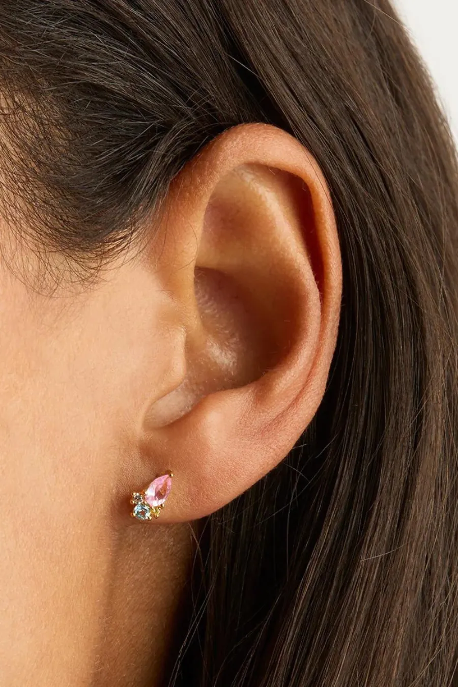 Cherished Connections Stud Earrings Gold