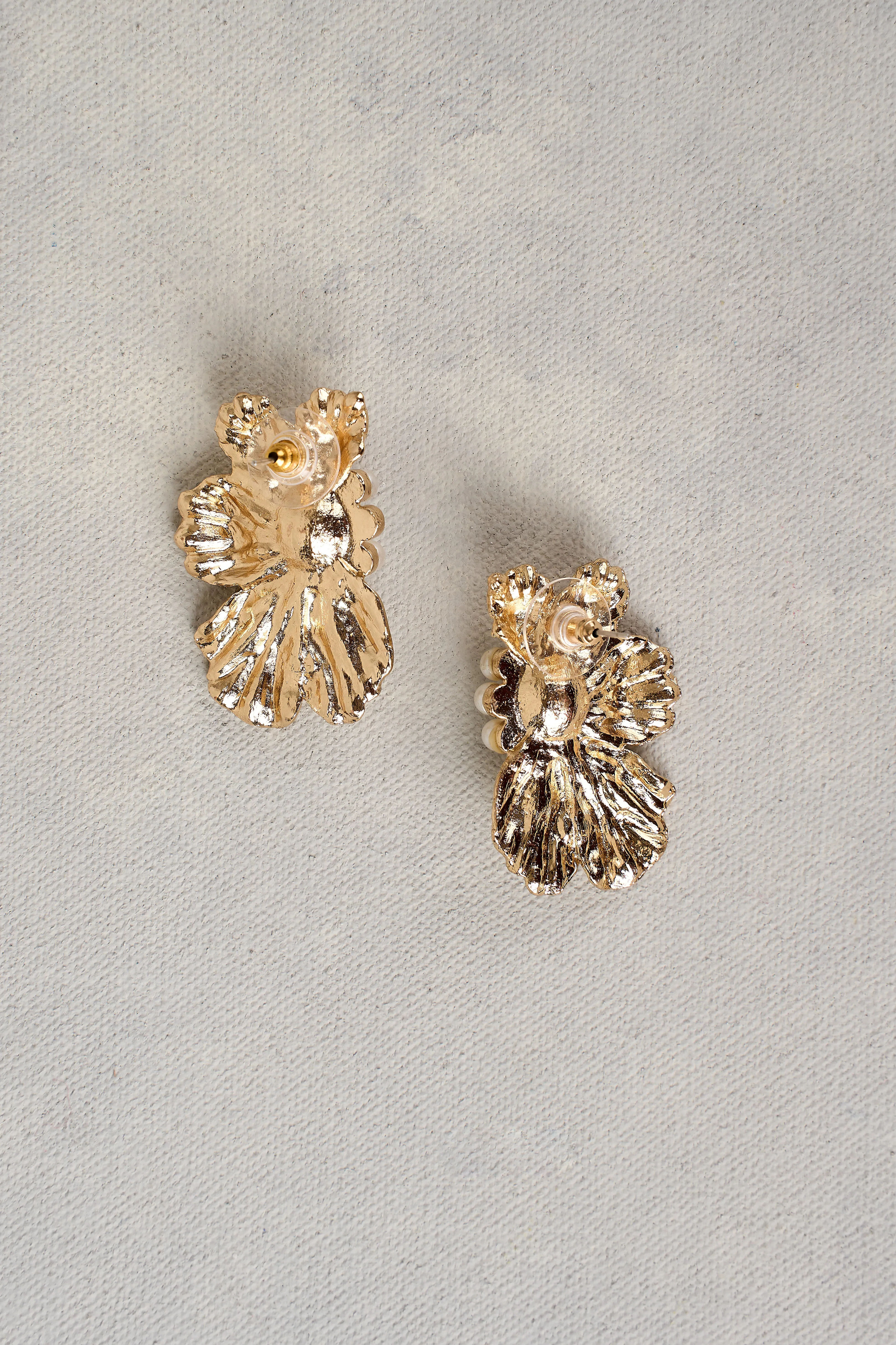 Monique Statement Floral Studs - Gold