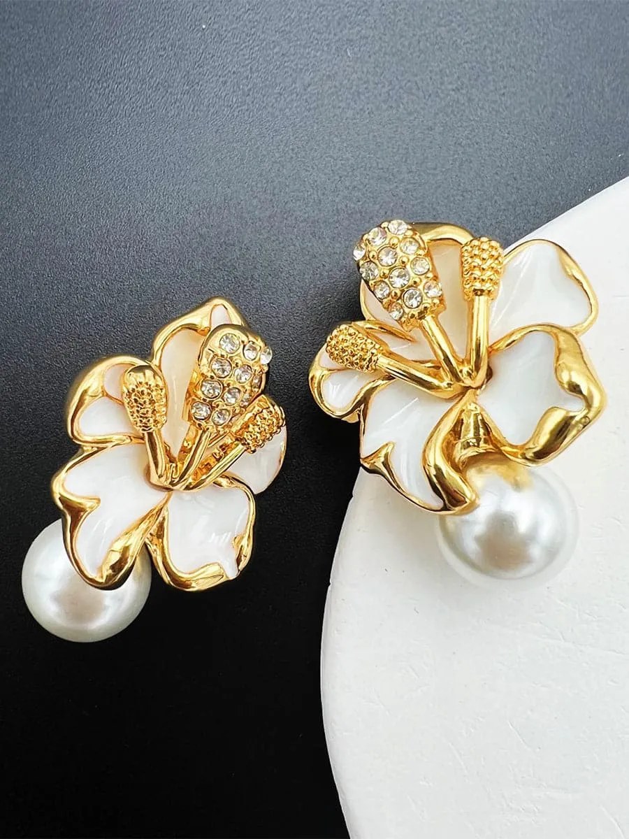 Pearl Stereoscopic Camellia Earrings MSE00146