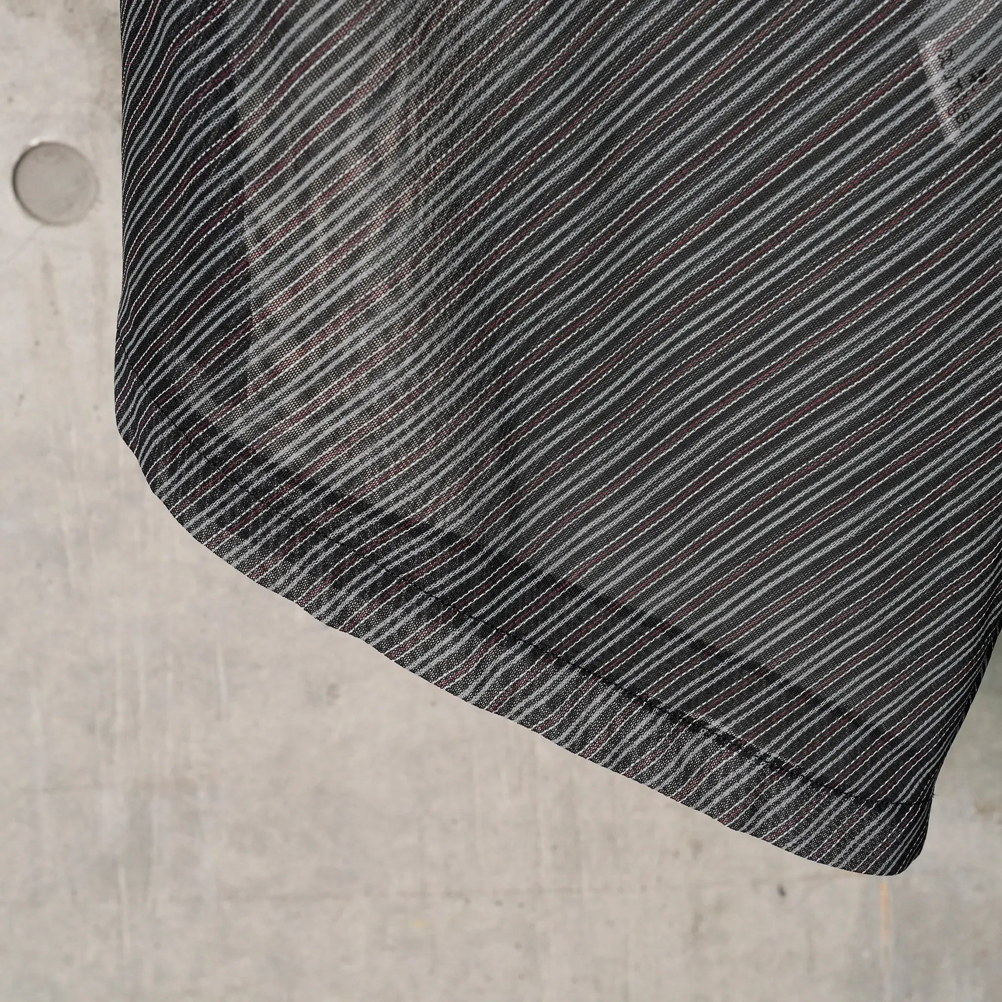 TOP ONE SHOULDER STRIPED MESH / B087:BLACK/RUBY