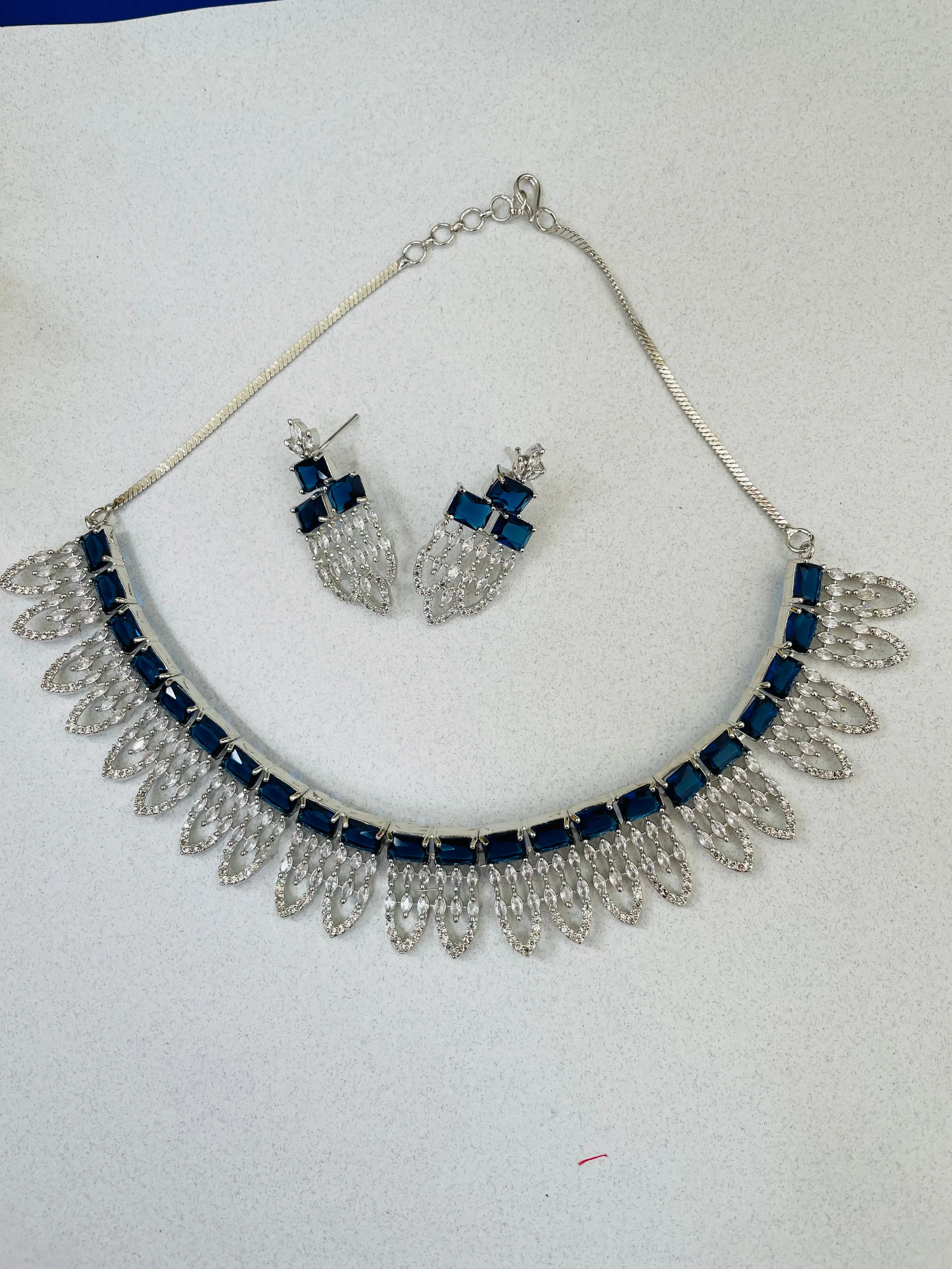 ZIRCONIA CHOKER NECKLACE-Elegance157
